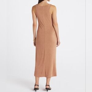 NWT Gilli Florencia Tan Sleeveless Fitted Maxi Dress –  Size M